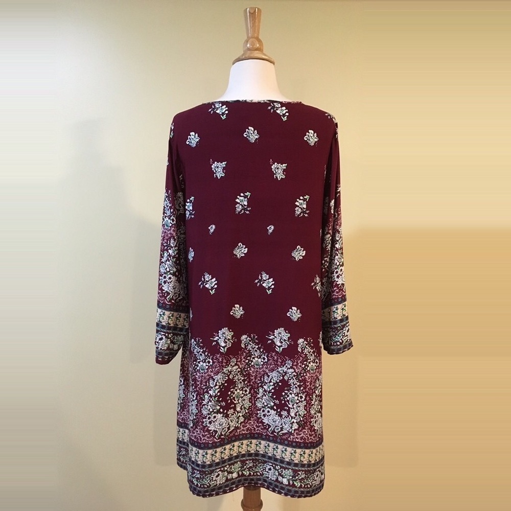 Boho Burgundy Floral 3/4 Sleeve Shift Dress - Picture 6 of 8